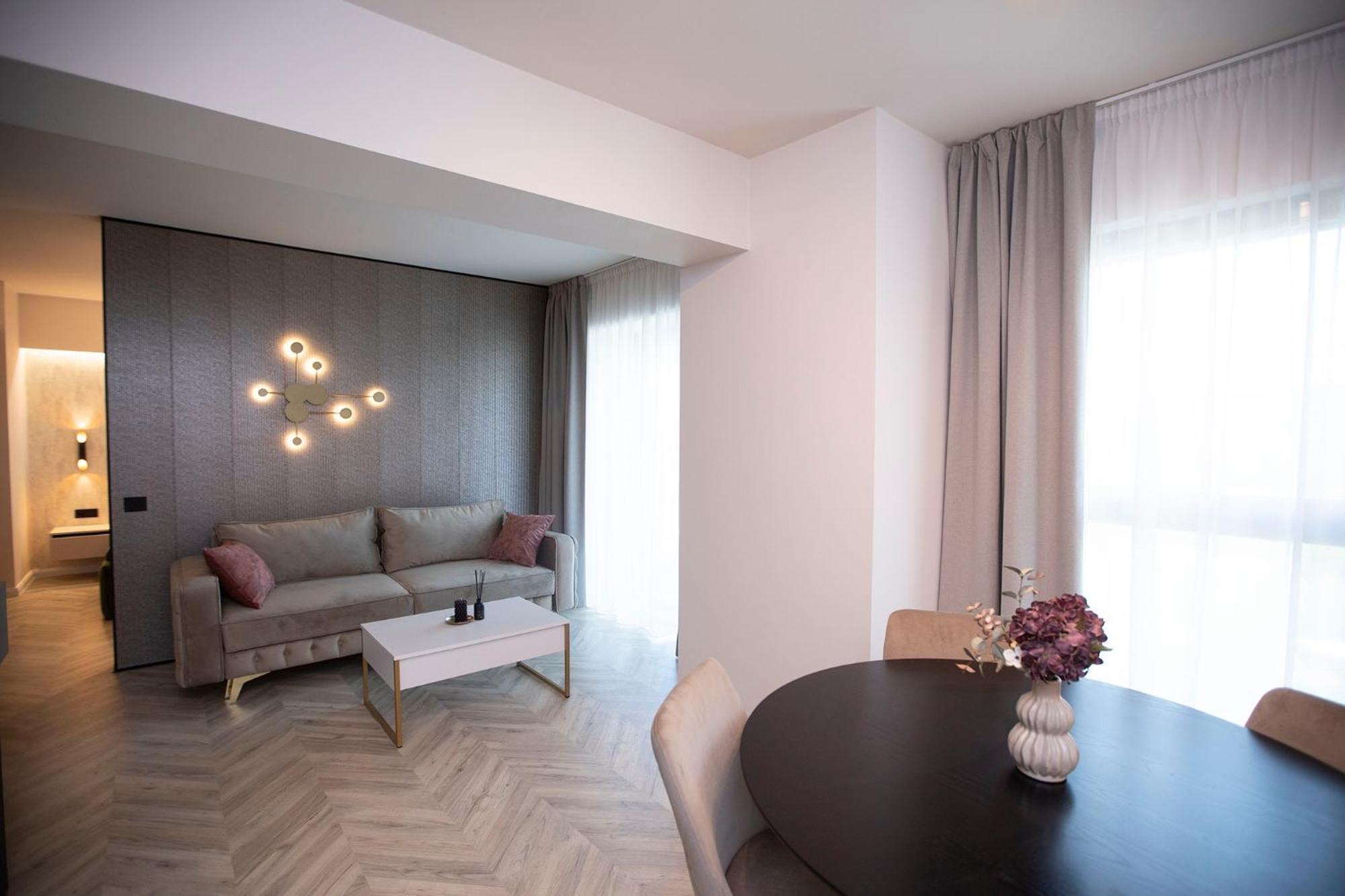 Boudoir 139 Apartments City Tower -18Th Floor Kolozsvár Kültér fotó